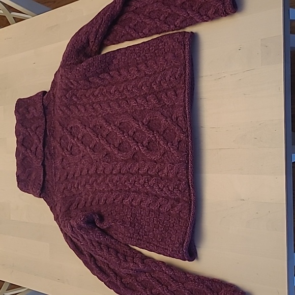 EUC Inis Crafts Irish 100% Merino Wool Cowlneck Turtleneck Purple Knit Sweater - Picture 6 of 11